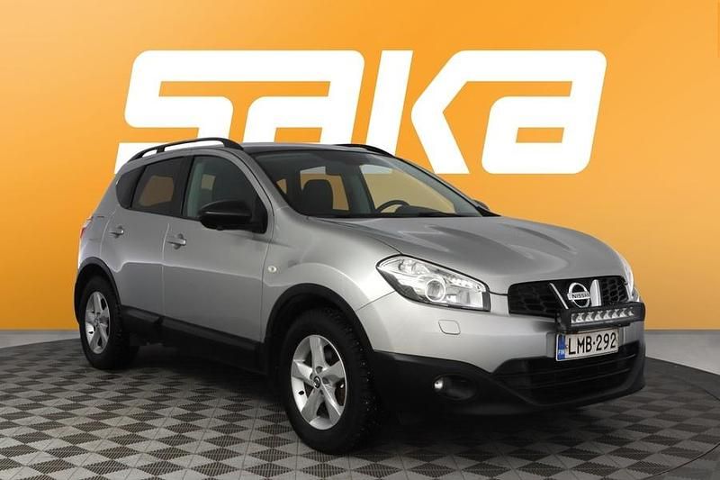 Käytetty Nissan Qashqai 360º 117 HP (86 kW) 2013 Katumaasturi