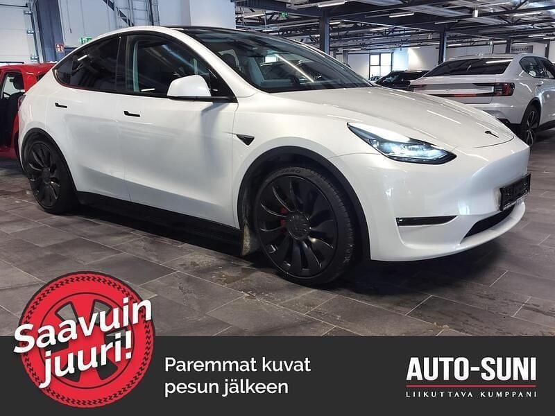 Käytetty Tesla Model Y Performance 336 kW (457 HP) 2023 Katumaasturi