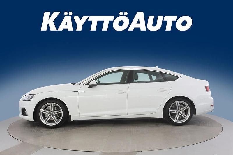 Käytetty Audi A5 Sportback Business 258 HP (189 kW) 2020 Valkoinen Viistoperä