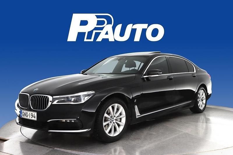 Musta Käytetty 2019 BMW 740 Comfort Edition Sedan | 39 680 € (Perustarjous) - Kuva 1/4