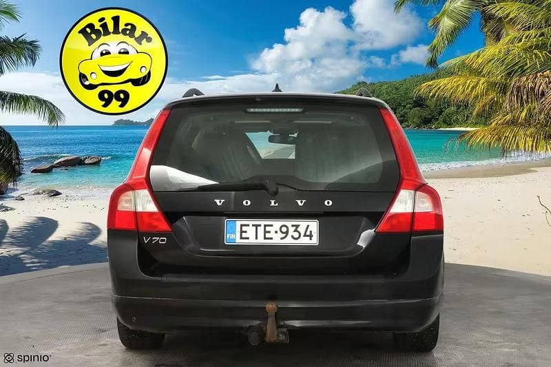 Käytetty Volvo V70 Summum 163 HP (119 kW) 2008 Farmari