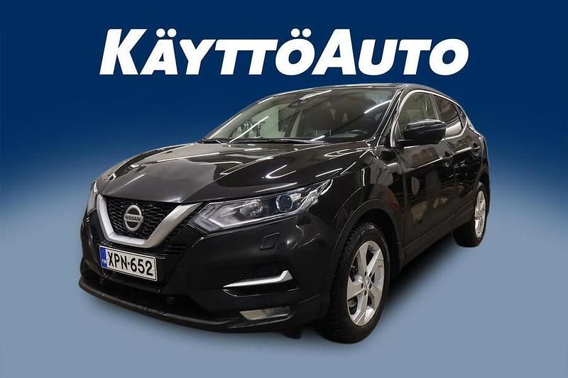 Käytetty Nissan Qashqai N-Connecta 158 HP (116 kW) 2021 Musta Katumaasturi