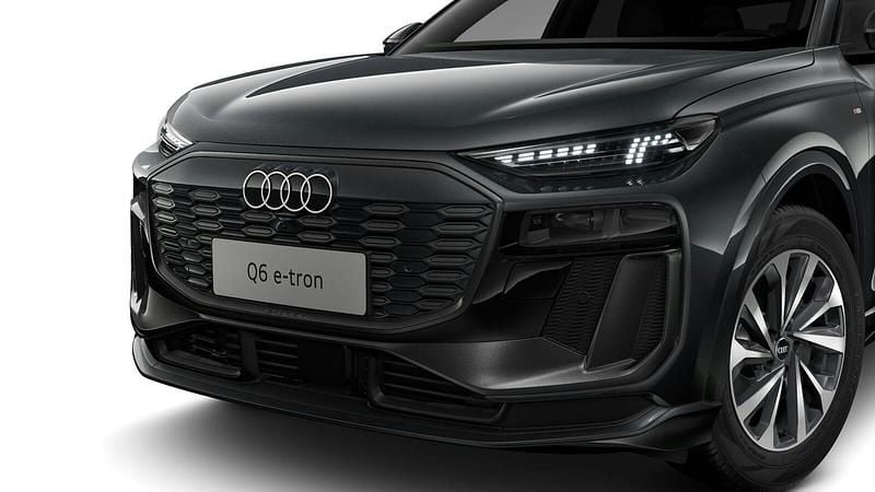 Uusi Audi Q6 Sportback e-tron S-Line 280 kW (382 HP) 2026 Harmaa Katumaasturi