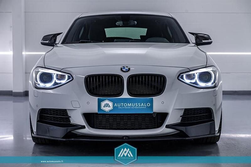 Käytetty 2014 BMW M135 M Sport Viistoperä | 27 900 € - Kuva 1/4