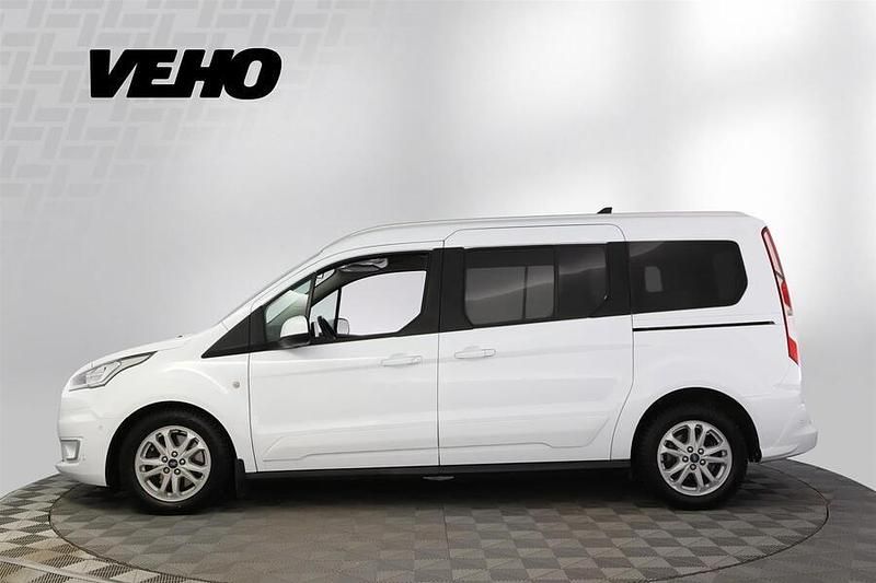 Käytetty Ford Grand Tourneo Connect Titanium 120 HP (88 kW) 2019 Valkoinen Tila-auto