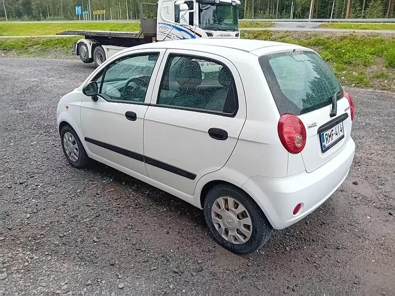 Käytetty Chevrolet Matiz 88 HP (64 kW) 2006 Valkoinen Viistoperä