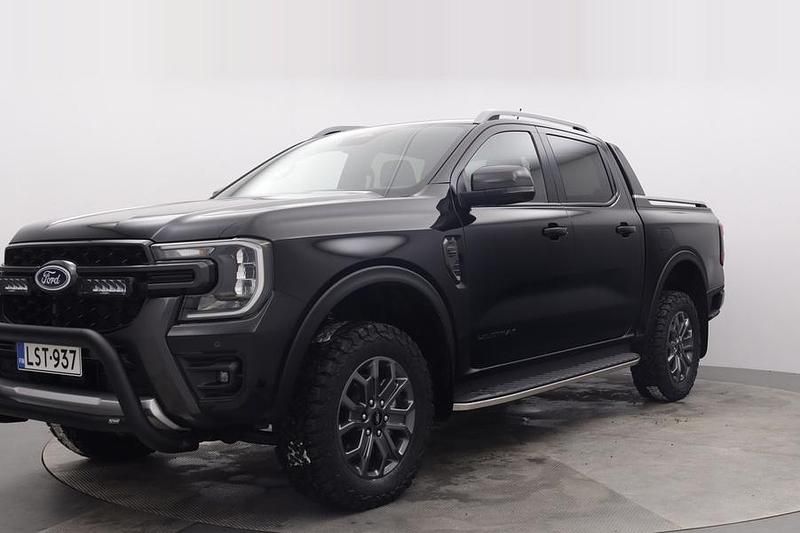 Musta Käytetty 2025 Ford Ranger Wildtrack Nouto | 67 800 € - Kuva 1/3