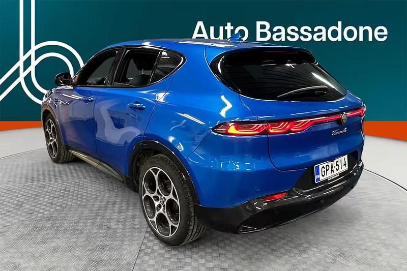 Käytetty Alfa Romeo Tonale Edizione Speciale 131 HP (96 kW) 2024 Katumaasturi