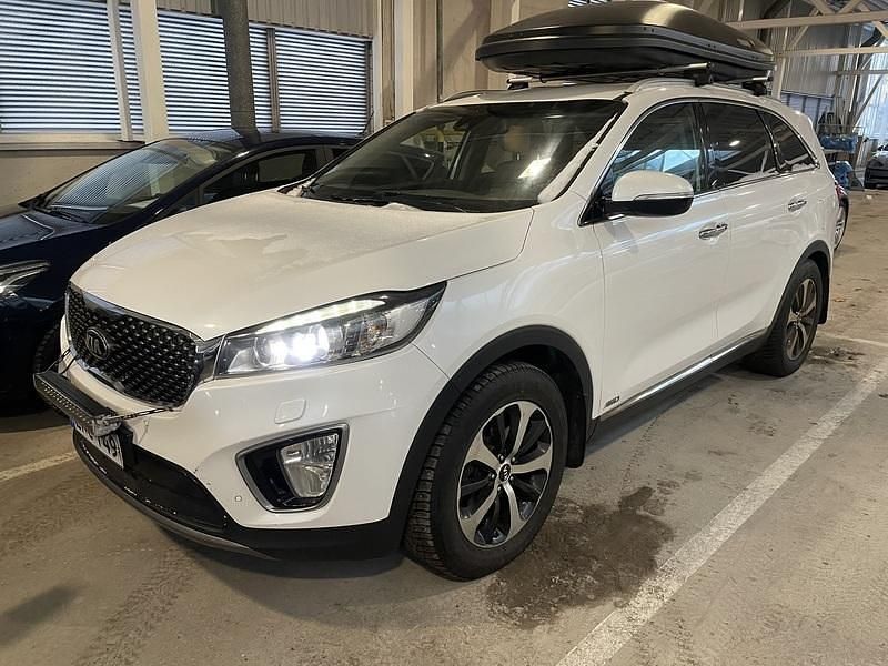 Käytetty Kia Sorento Premium 200 HP (147 kW) 2015 Katumaasturi