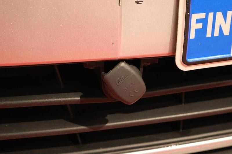 Käytetty VW Golf VII Cup 110 HP (80 kW) 2015 Hopea Farmari