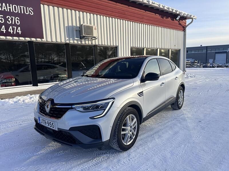 Käytetty Renault Arkana R.S. 94 HP (69 kW) 2022 Valkoinen Katumaasturi