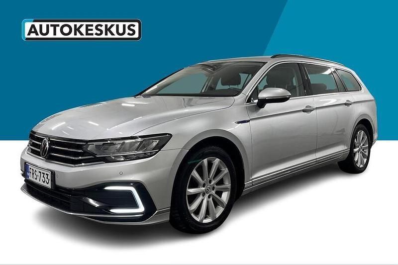 Käytetty 2020 VW Passat GTE Farmari | 15 900 € (Perustarjous) - Kuva 1/3
