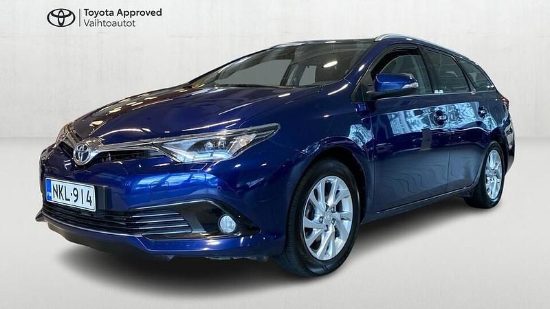 Käytetty Toyota Auris Touring Sports Active 116 HP (85 kW) 2016 Sininen Farmari