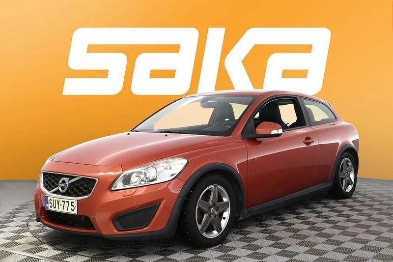 Käytetty Volvo C30 Kinetic 109 HP (80 kW) 2010 Viistoperä