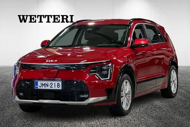 Käytetty Kia e-Niro Premium 150 kW (204 HP) 2022 Punainen Katumaasturi