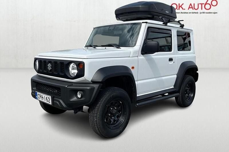 Käytetty Suzuki Jimny GL 102 HP (75 kW) 2022 Valkoinen Katumaasturi