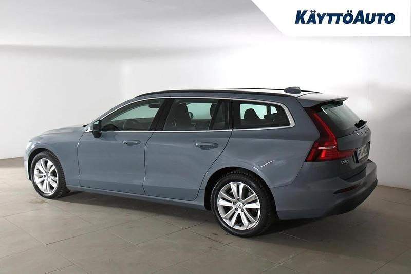 Käytetty Volvo V60 Business Edition 163 HP (119 kW) 2023 Thunder gray Farmari