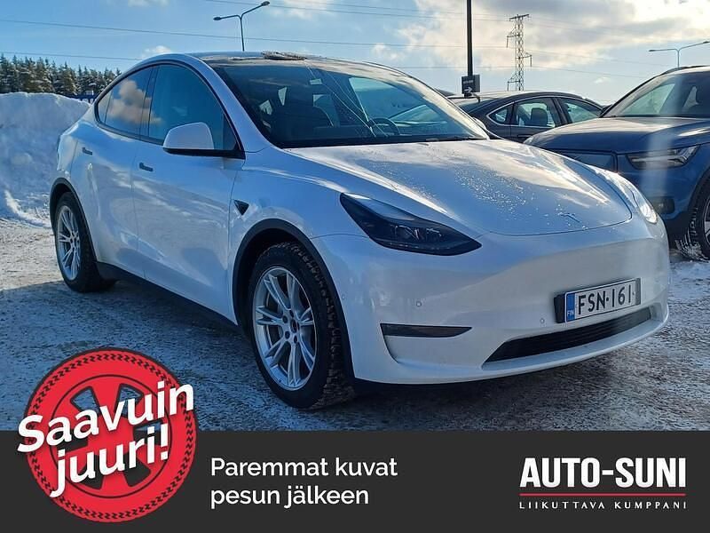 Käytetty Tesla Model Y 258 kW (351 HP) 2022 Katumaasturi