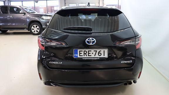 Käytetty Toyota Corolla Style 150 HP (110 kW) 2019 Musta Farmari