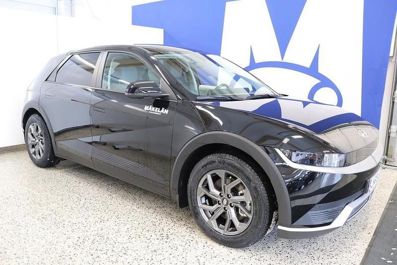 Musta Uusi 2025 Hyundai Ioniq 6 Edition Sedan | 47 800 € (Hieman kallis) - Kuva 1/4