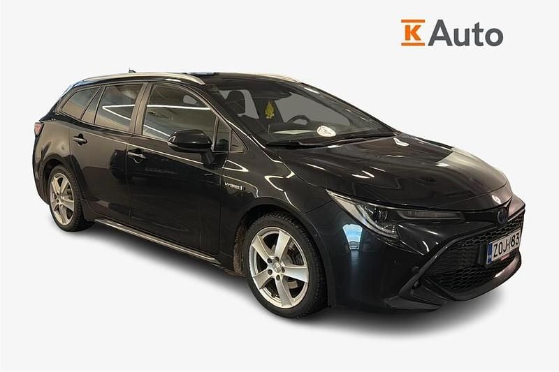 Käytetty Toyota Corolla Active 184 HP (135 kW) 2019 Musta Farmari