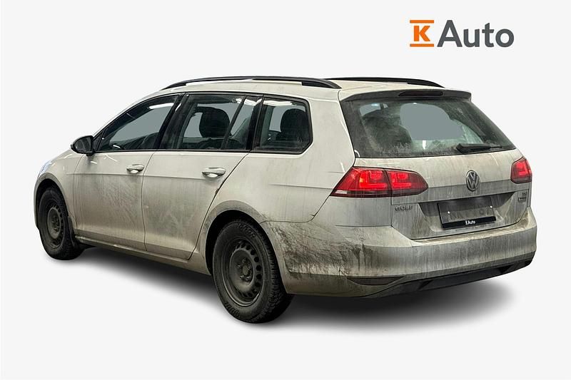 Käytetty VW Golf VII Trendline 86 HP (63 kW) 2016 Valkoinen Farmari