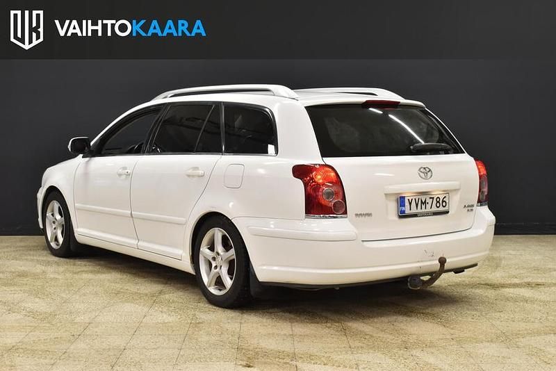 Käytetty Toyota Avensis Sol 126 HP (92 kW) 2008 Farmari