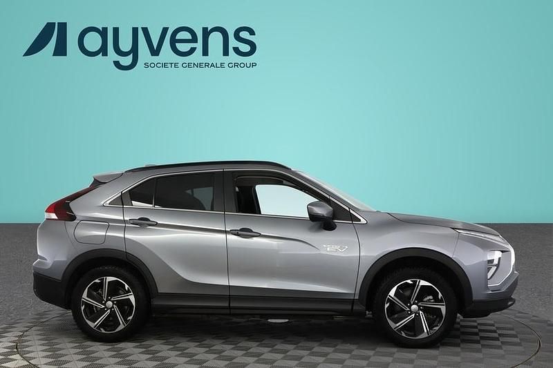 Käytetty Mitsubishi Eclipse Cross Inform 185 HP (136 kW) 2022 Harmaa Katumaasturi