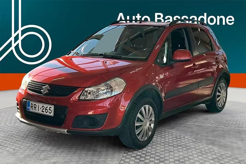 Käytetty Suzuki SX4 120 HP (88 kW) 2011 Hopea Viistoperä