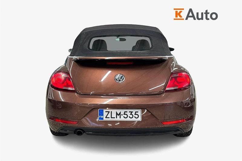 Käytetty VW Beetle Cabriolet Style 103 HP (75 kW) 2017 Ruskea (beige) Avoauto