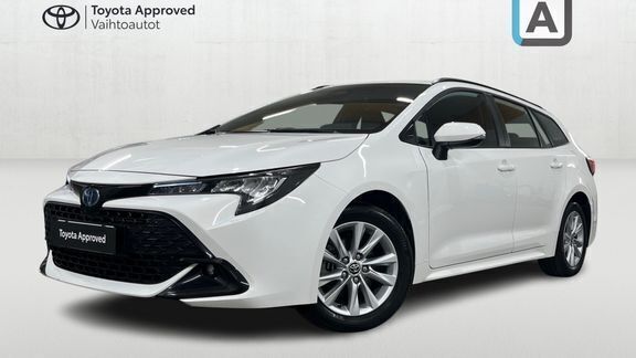 Valkoinen Käytetty 2024 Toyota Corolla Active Farmari | 29 190 € (Perustarjous) - Kuva 1/4