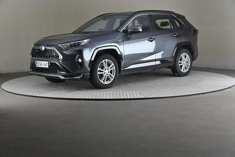 Käytetty 2021 Toyota RAV4 Hybrid Business Edition Katumaasturi | 36 500 € (Hyvä tarjous) - Kuva 1/4