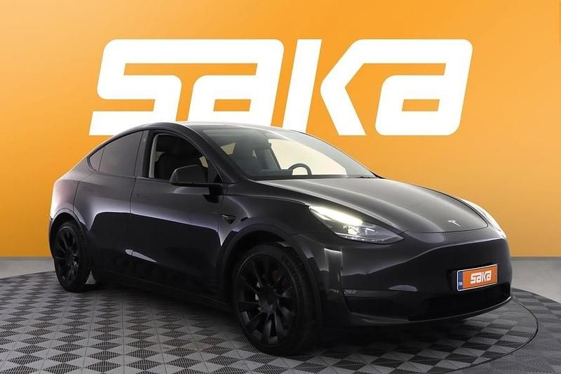 Käytetty Tesla Model Y 258 kW (351 HP) 2022 Katumaasturi