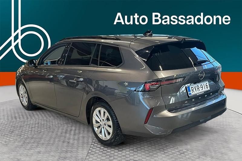 Käytetty Opel Astra Edition 131 HP (96 kW) 2024 Farmari