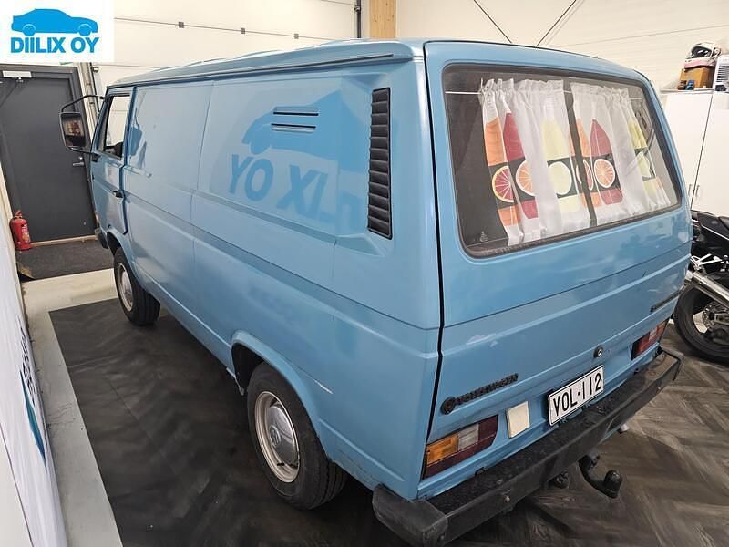 Käytetty VW Transporter 50 HP (36 kW) 1985 Van
