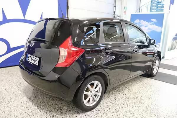 Käytetty Kia Rio LX 75 HP (55 kW) 2014 Valkoinen Viistoperä