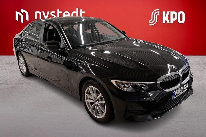 Käytetty BMW 330e iPerformance 292 HP (214 kW) 2019 Musta Sedan