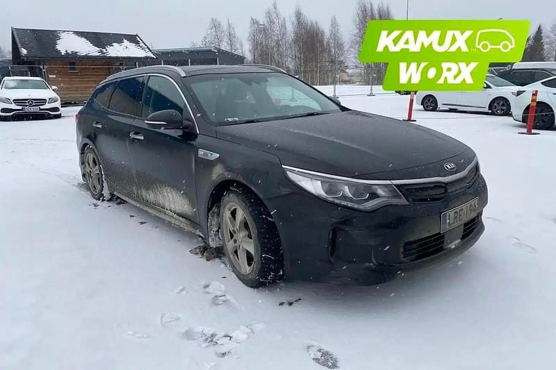 Käytetty Kia Optima 163 HP (119 kW) 2018 Musta Farmari