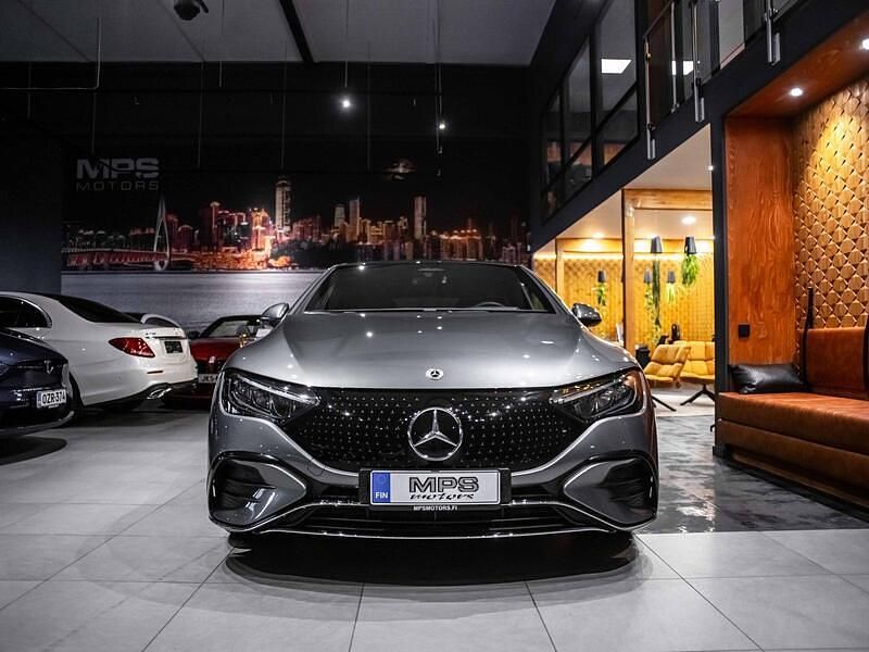 Käytetty Mercedes EQE350 AMG 214 kW (292 HP) 2024 Harmaa Sedan