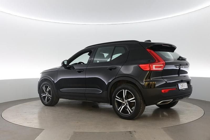 Käytetty Volvo XC40 Business Edition 150 HP (110 kW) 2020 Katumaasturi