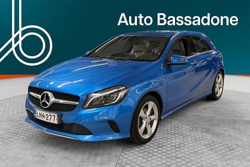 Käytetty 2016 Mercedes A180 Business Viistoperä | 13 480 € (Perustarjous) - Kuva 1/4