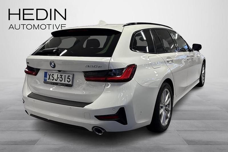 Käytetty BMW 330e Sport Line 292 HP (214 kW) 2021 Farmari