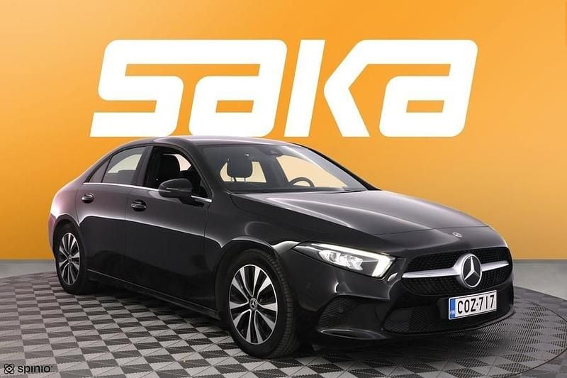 Käytetty 2021 Mercedes A180 Business Sedan | 21 400 € (Perustarjous) - Kuva 1/3