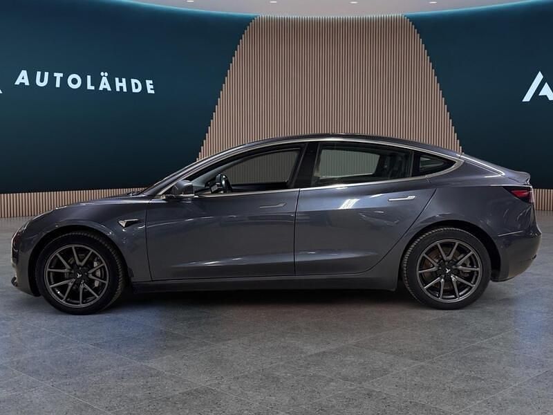 Käytetty Tesla Model 3 339 kW (462 HP) 2019 Sedan