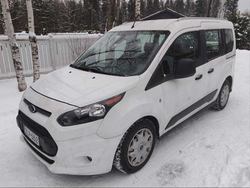 Käytetty Ford Tourneo Connect Trend 101 HP (74 kW) 2017 Tila-auto
