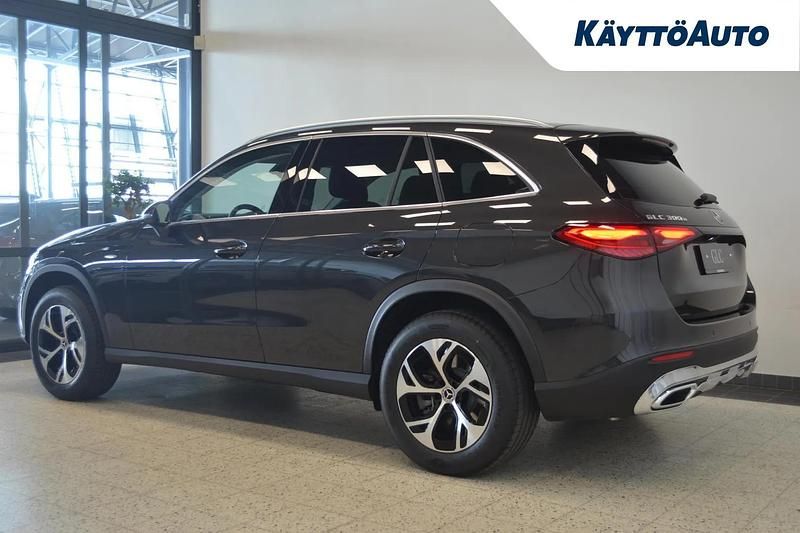 Uusi Mercedes GLC300e Business 204 HP (150 kW) 2025 Grafiitinharmaa Katumaasturi