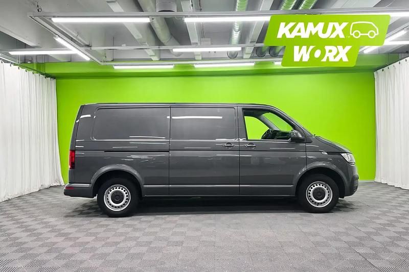 Käytetty VW T6.1 150 HP (110 kW) 2021 Hopea / harmaa Van