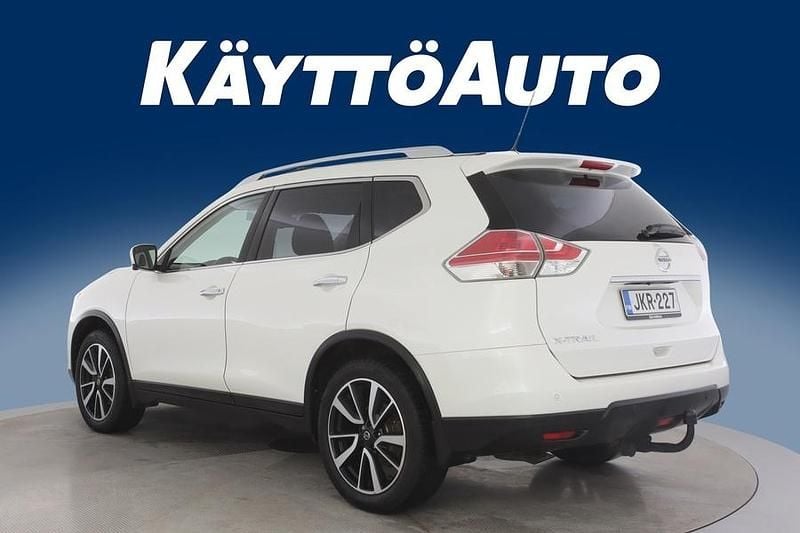 Käytetty Nissan X-Trail Tekna 177 HP (130 kW) 2017 Val Katumaasturi