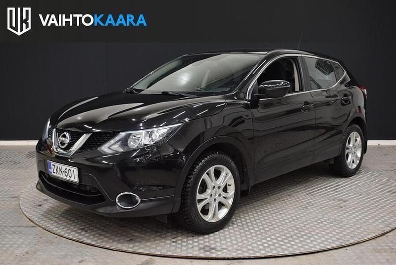Käytetty Nissan Qashqai Acenta 116 HP (85 kW) 2015 Katumaasturi