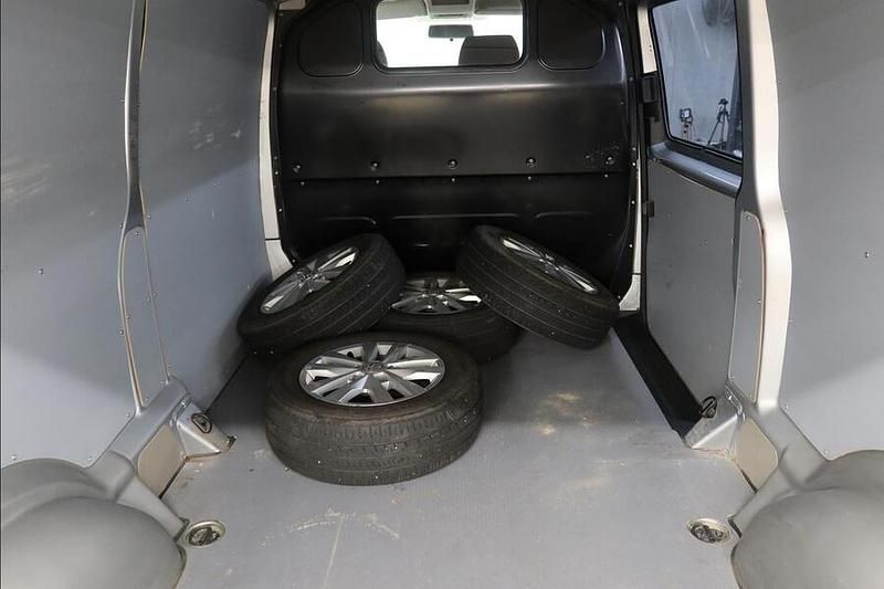 Käytetty VW T6 150 HP (110 kW) 2017 Hopea Van